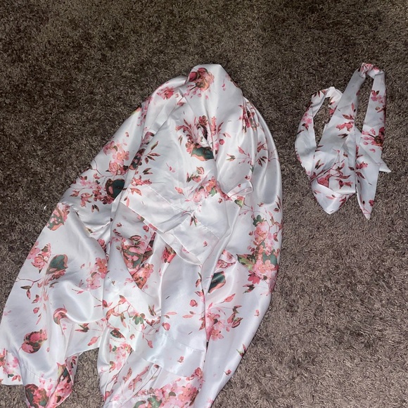 Icing Satin Robe - Picture 1 of 4